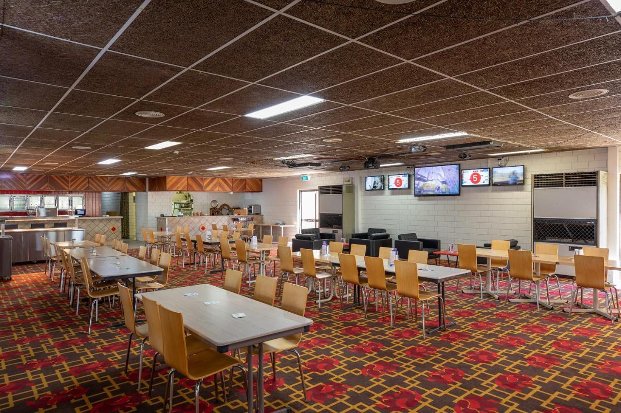 Leichhardt Hotel Motel Cloncurry Bagian luar foto