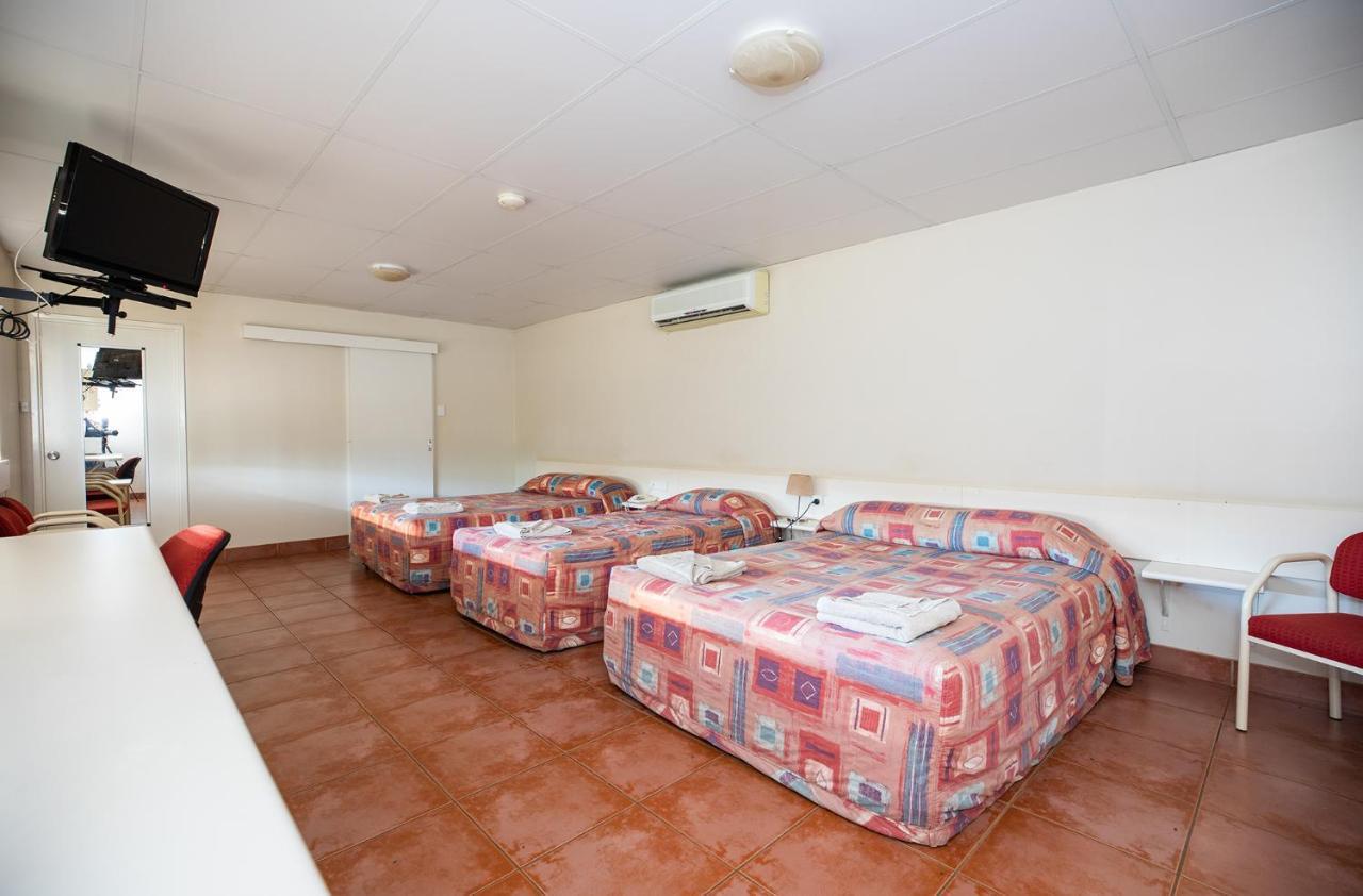 Leichhardt Hotel Motel Cloncurry Bagian luar foto